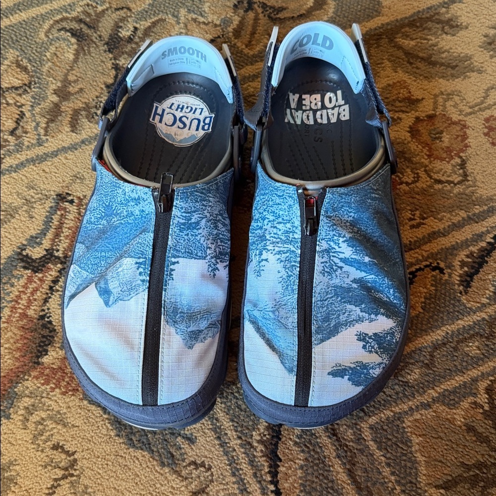 Crocs All-Terrain Clogs Busch Light Beer Mountain Print Blue Grey Men Size 11